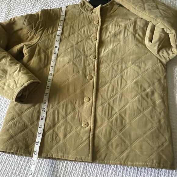 RAFAEL 100% Silk Quilted Jacket Women’s M Crop Button Front Neutral Tan - Picture 13 of 13